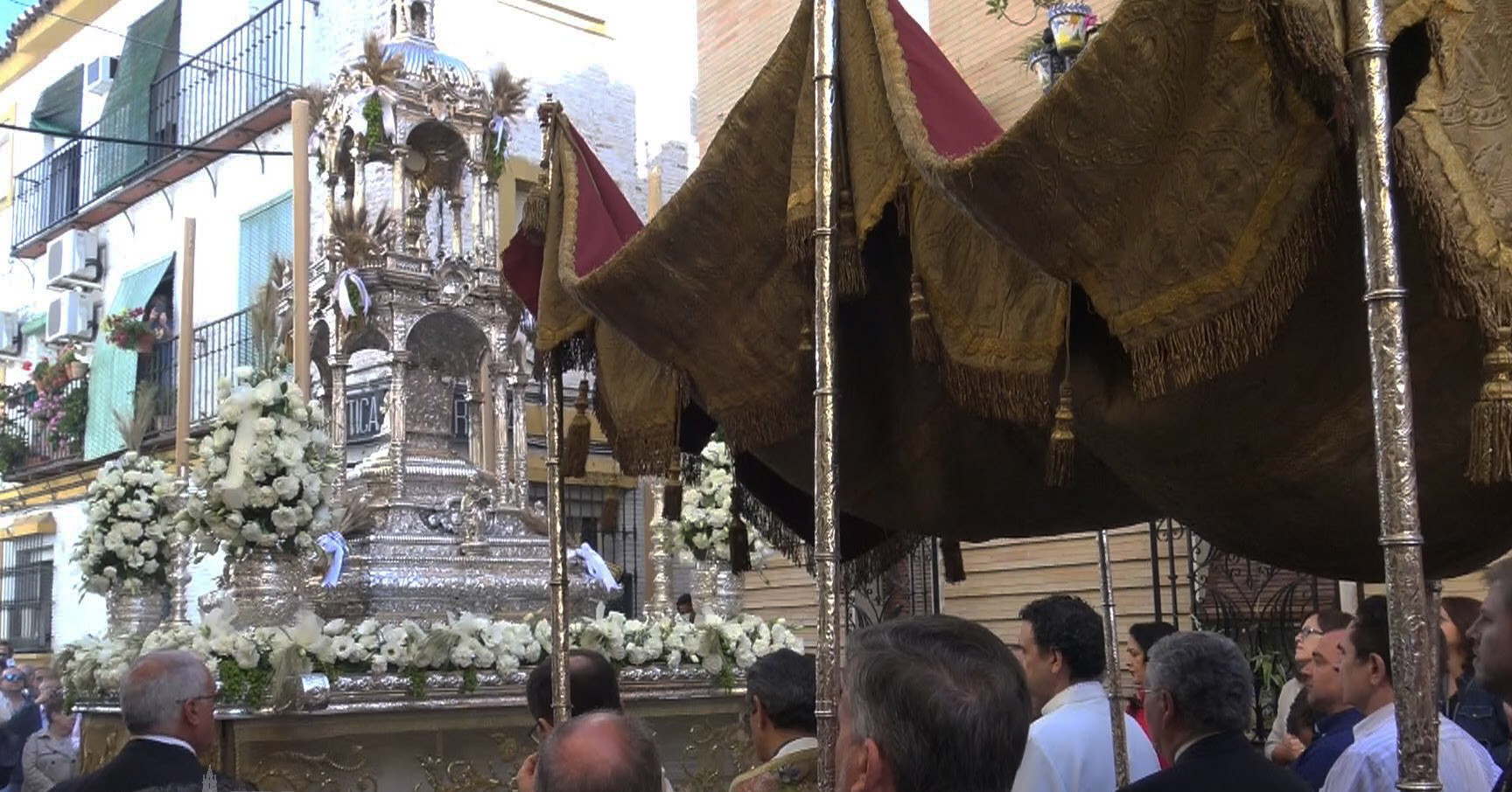 Solemnes cultos en honor del Santísimo Sacramento del Altar – Esperanza ...